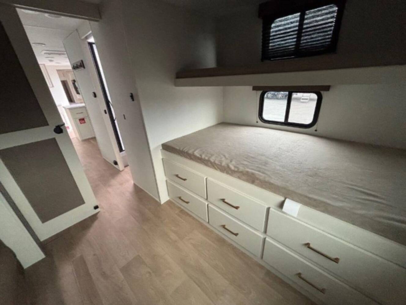 A photo of this 2026 Grand Design Transcend 325BHT