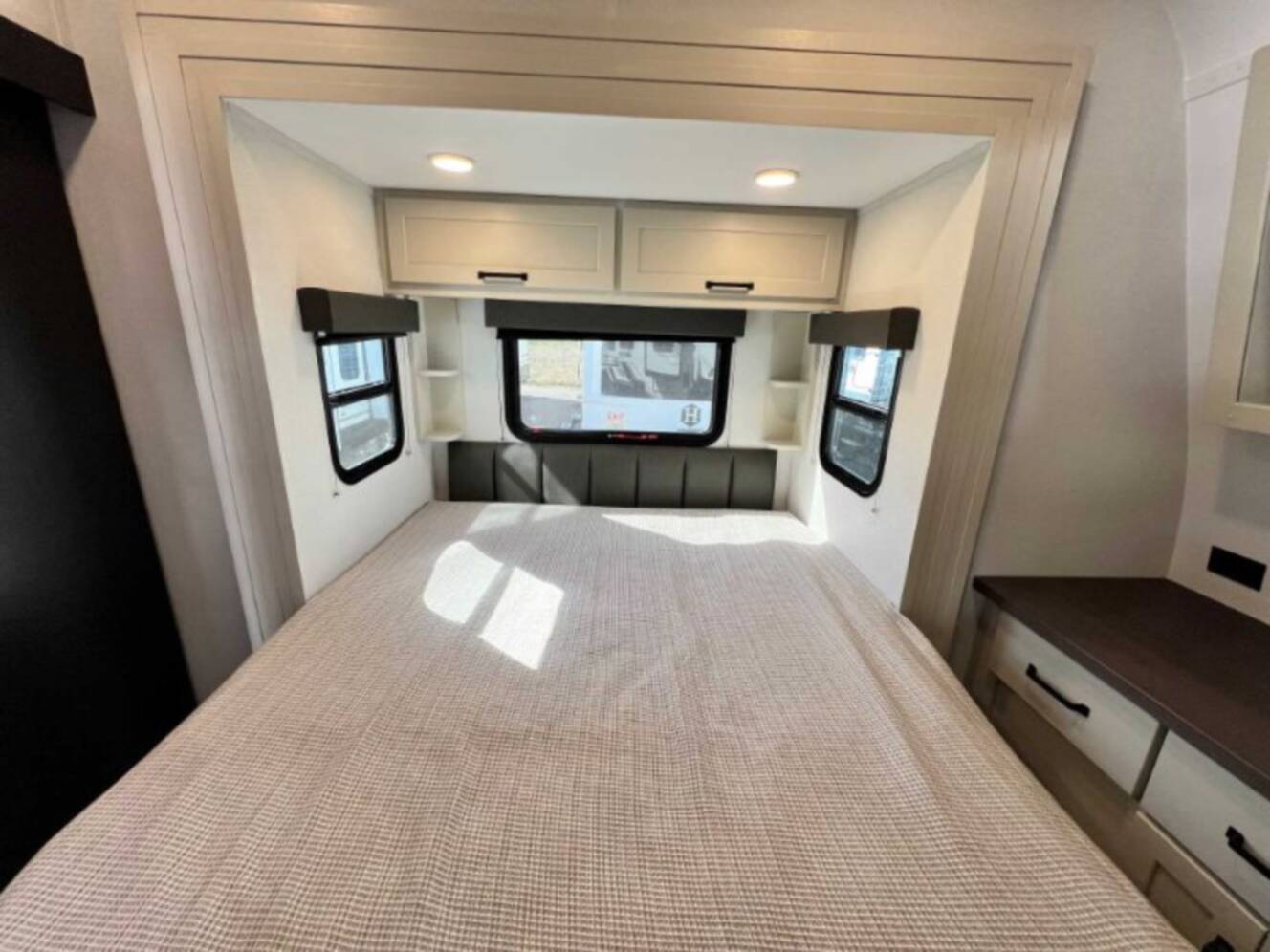 A photo of this 2026 Grand Design Momentum G-Class 21G