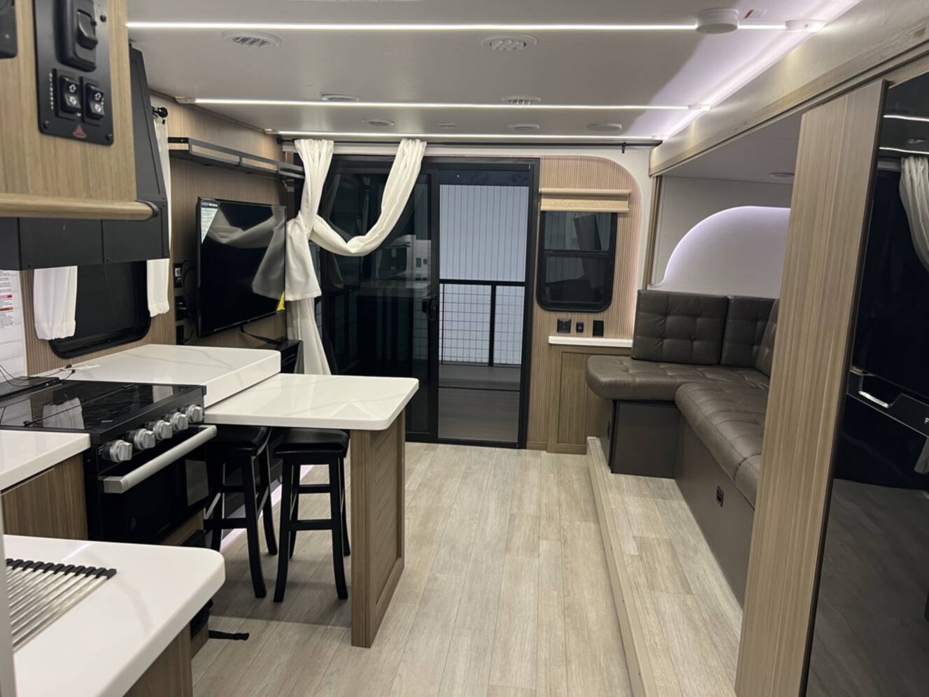 A photo of this 2025 Forest River Salem Cruise Lite 22VERANDA