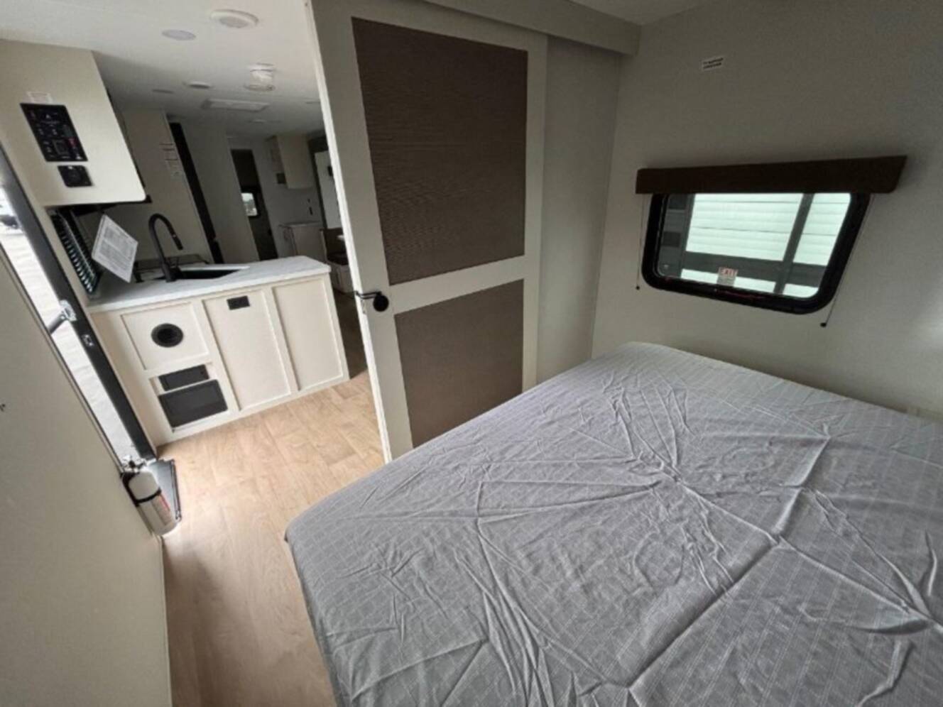 A photo of this 2026 Grand Design Transcend 325BHT