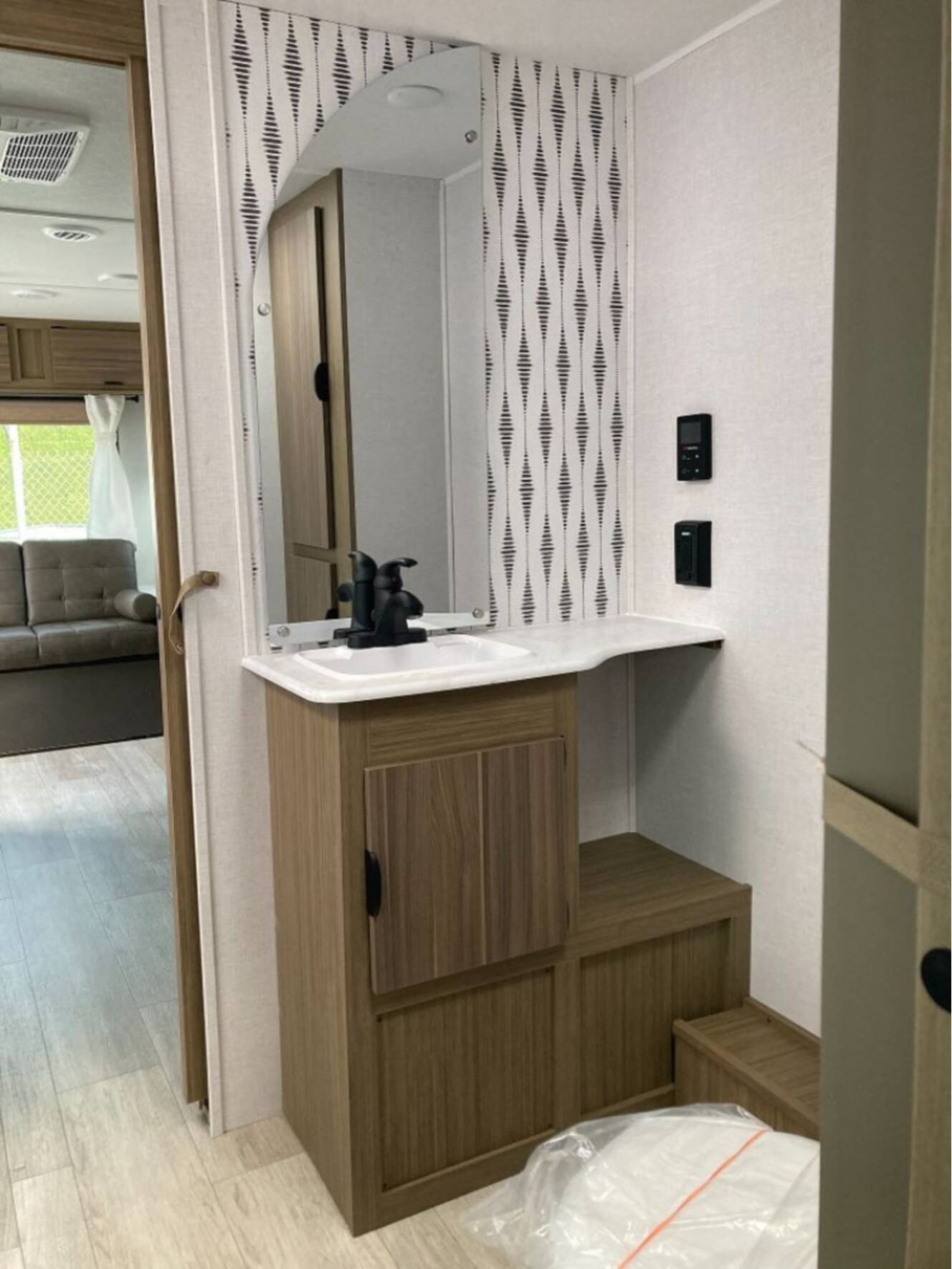 A photo of this 2025 Forest River Salem Cruise Lite 24RLXL