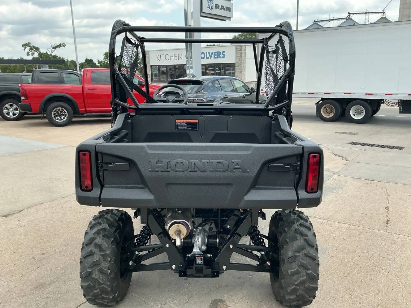 A photo of this 2026 Honda PIONEER 700 DELUXE