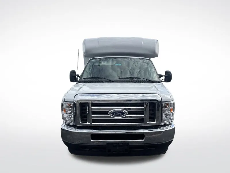 2025 FORD ECONOLINE