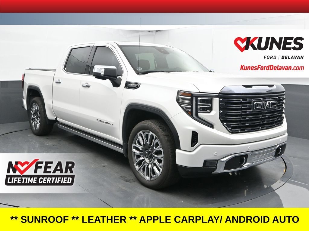 2024 GMC SIERRA in Delavan, WI