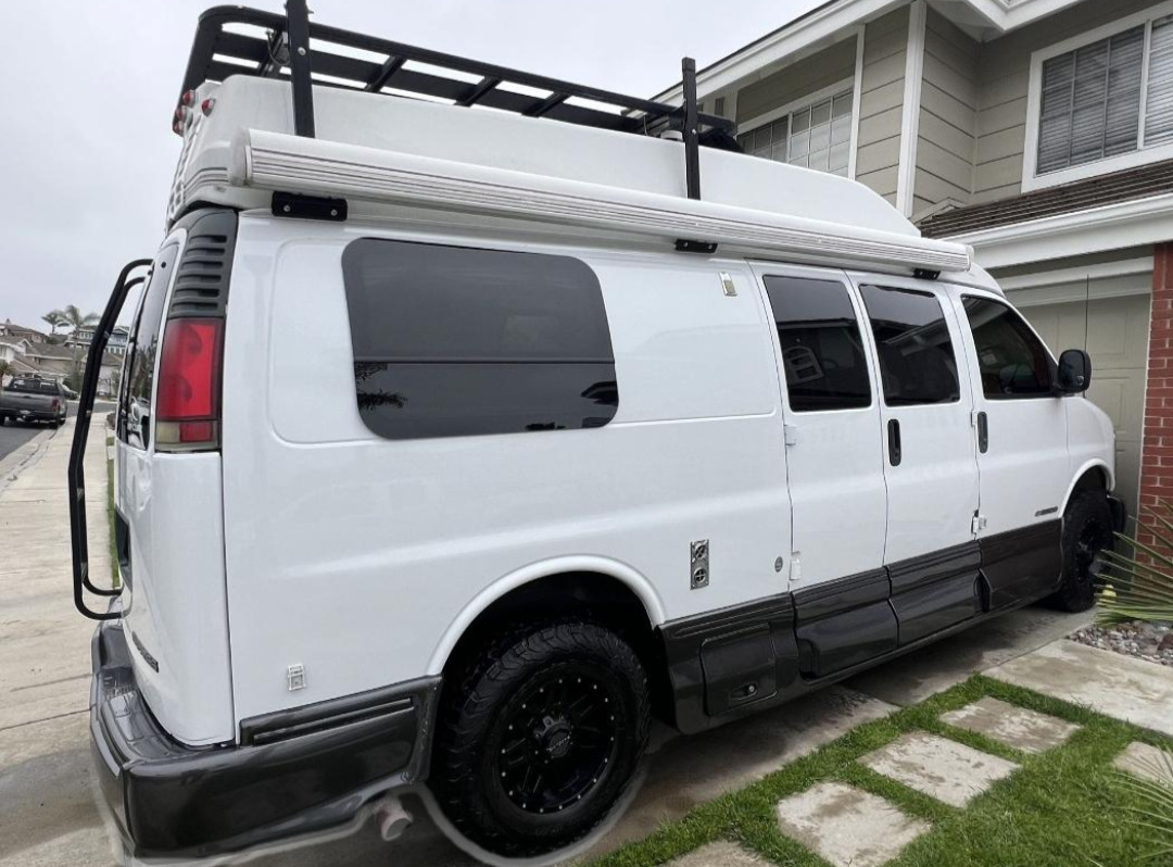 2003 Chevrolet ROADTRECK 190P in riverside CA