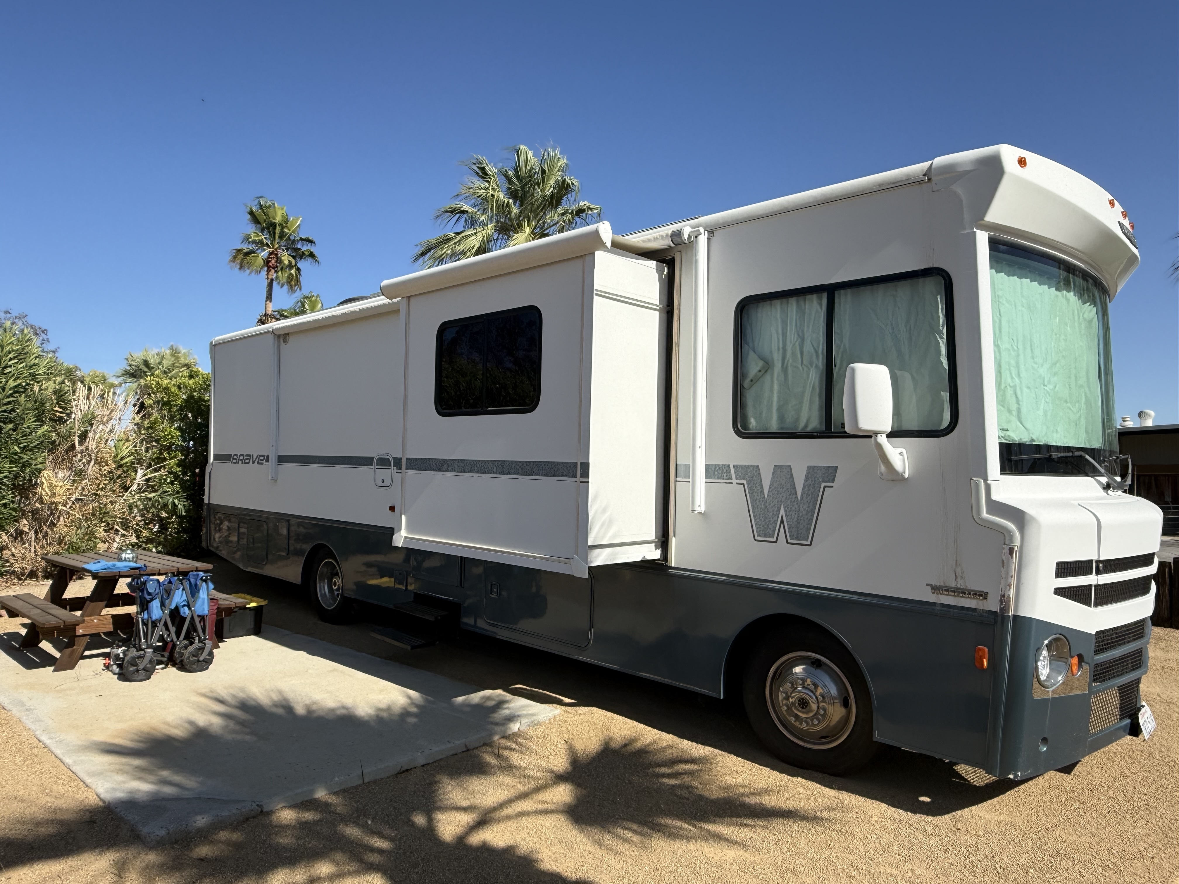 2016 Winnebago BRAVE 31C in desert hot springs CA