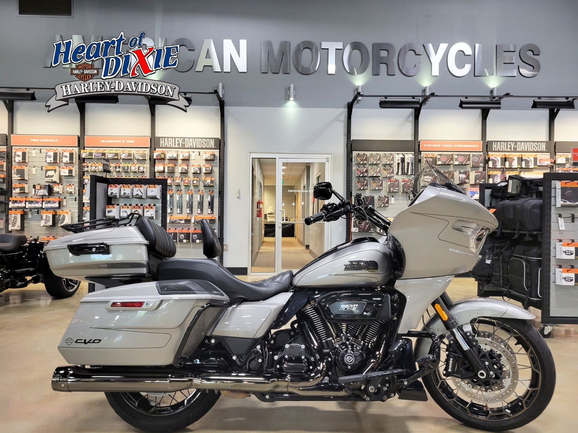 2023 Harley-Davidson Road Glide CVO CVO in Pelham, AL