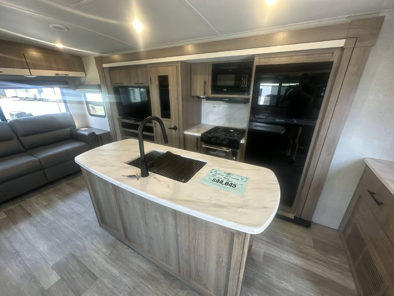A photo of this 2023 Grand Design IMAGINE 2970RL