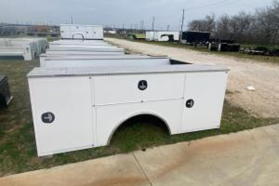 2001 CM Trailers SBC11094VVDDMLM3B in Boerne, TX
