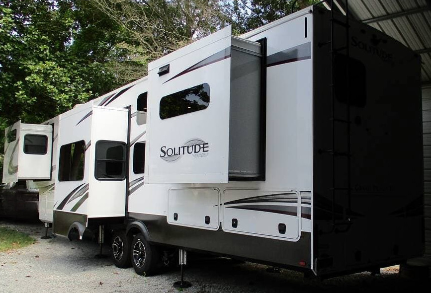 2022 Grand Design SOLITUDE 390RK/390RK-R in east bethel MN