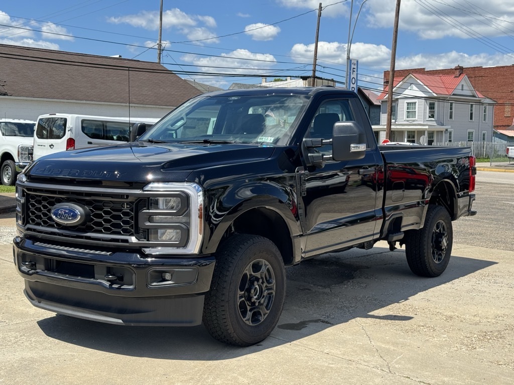 2026 FORD F350 XL in Saint Marys, WV