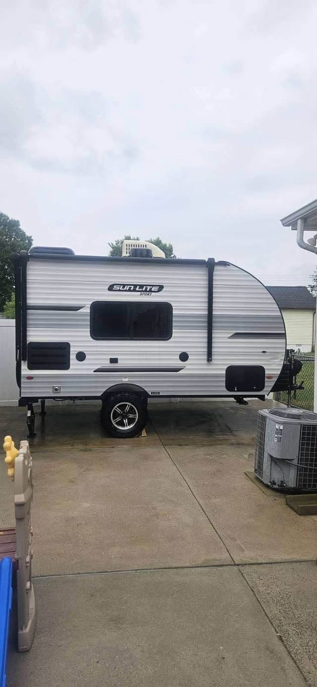 2024 Sunset Park Rv SUN-LITE 16BH RV