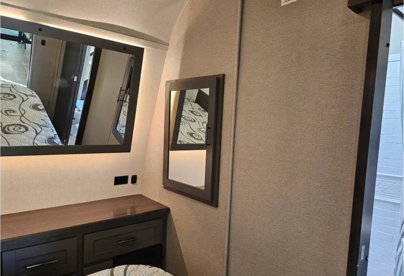 A photo of this 2023 Grand Design MOMENTUM G-CLASS 23G