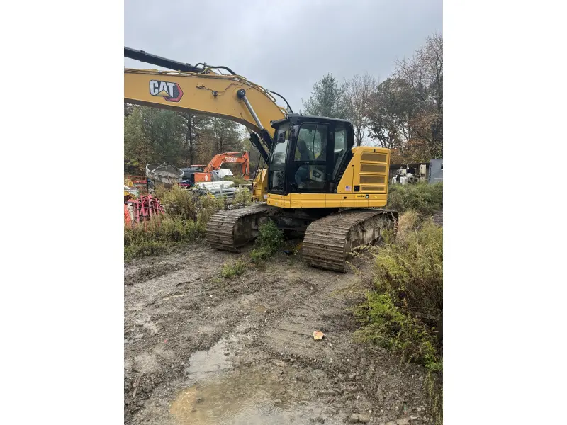 2021 CATERPILLAR 335