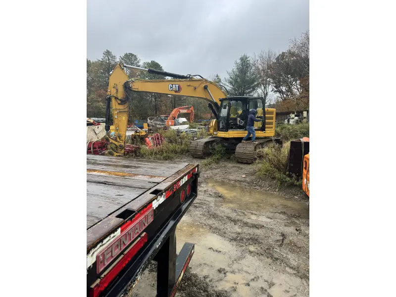 2021 CATERPILLAR 335