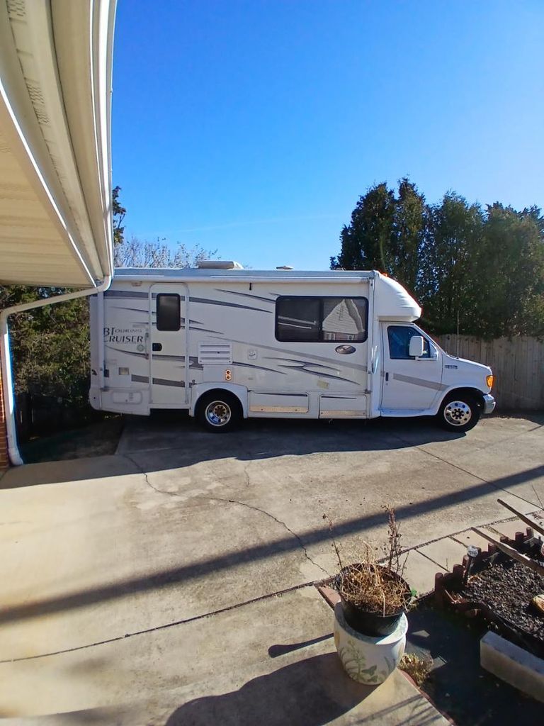 2005 Gulf Stream Conquest B Touring Cruiser 5230 in roanoke VA
