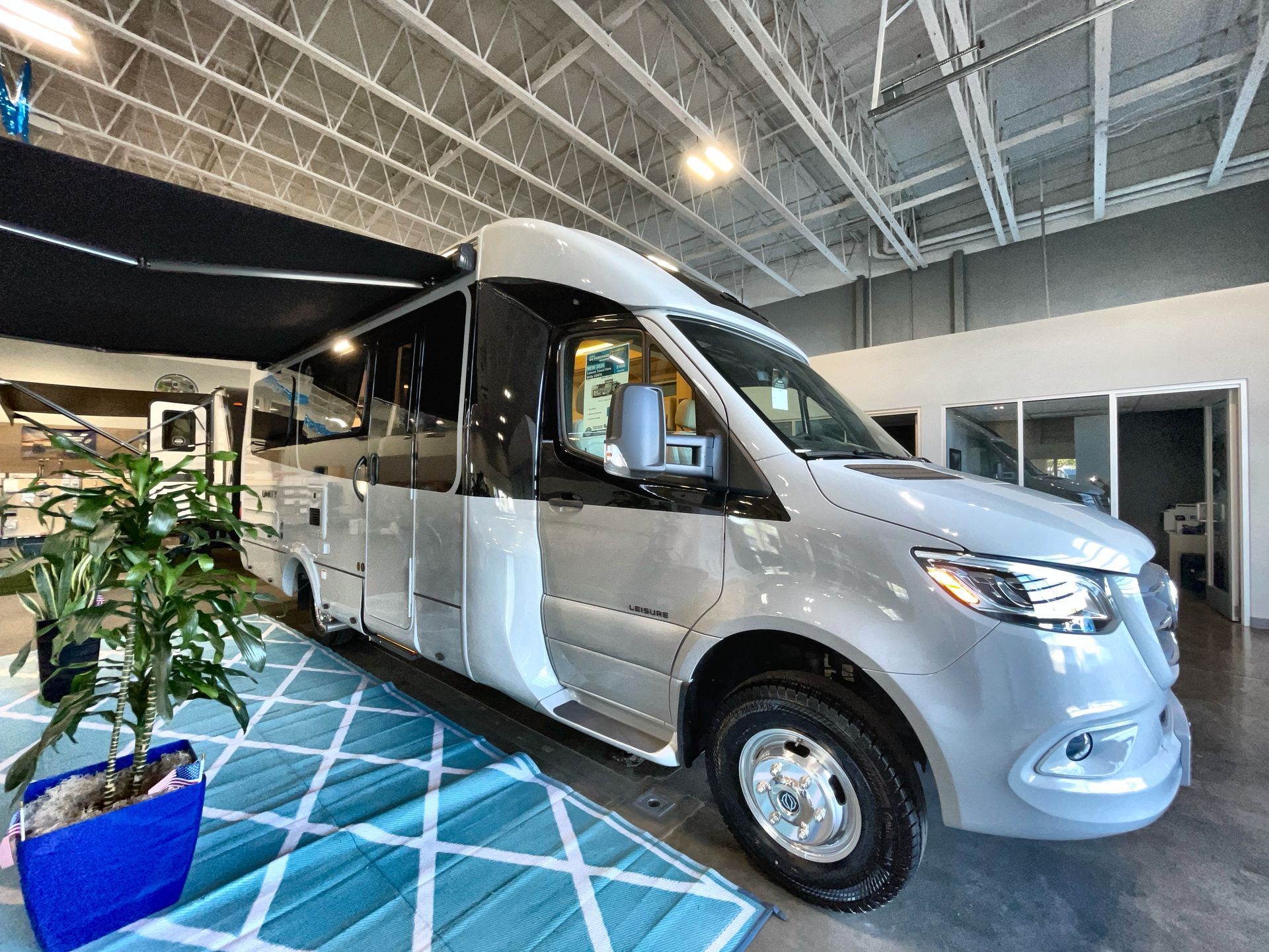 2026 Leisure Travel Vans Unity U24FX in san marcos CA