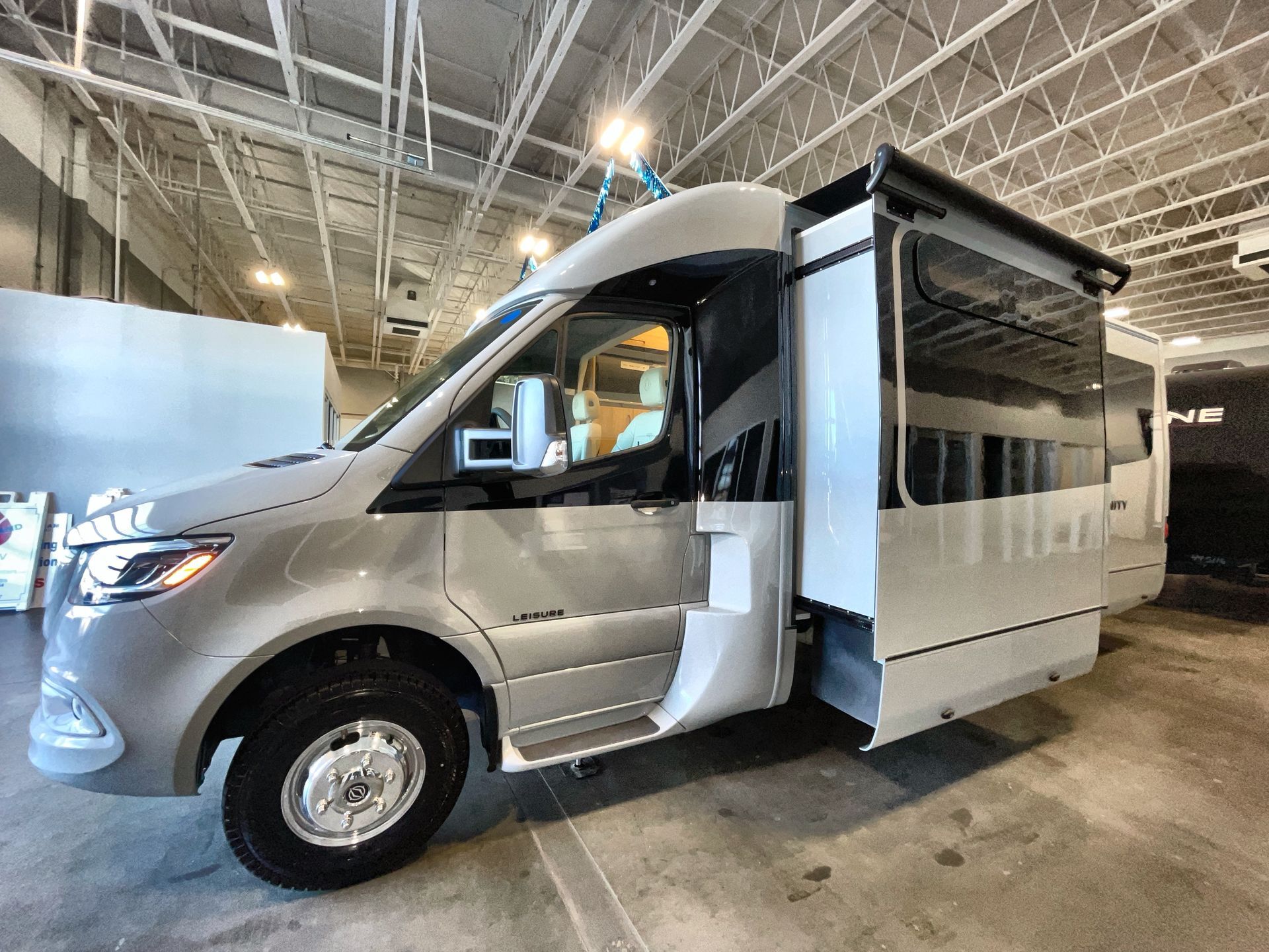 2026 Leisure Travel Vans Unity U24FX in san marcos CA