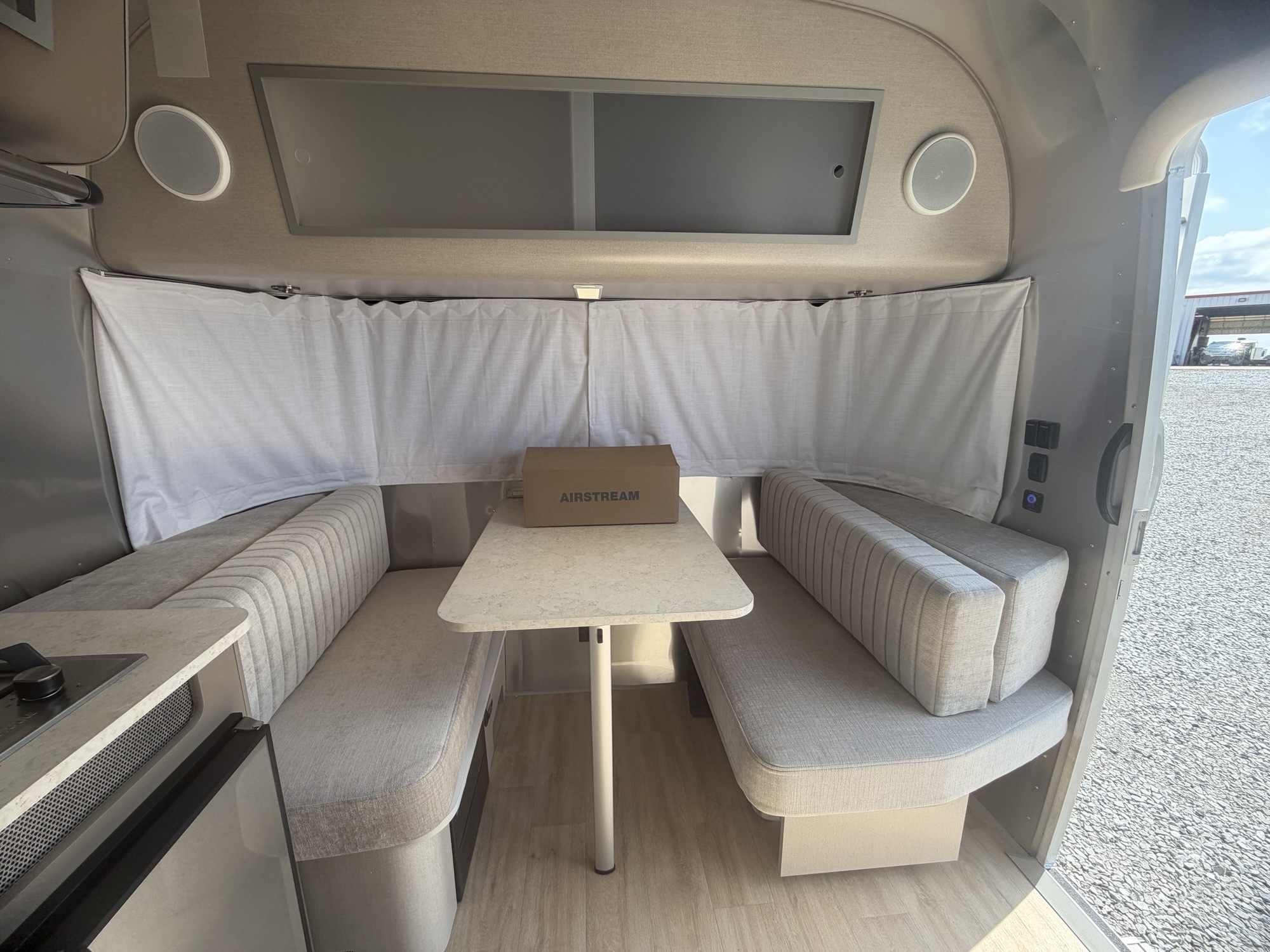 2027 Airstream Caravel 16RB in tanner AL