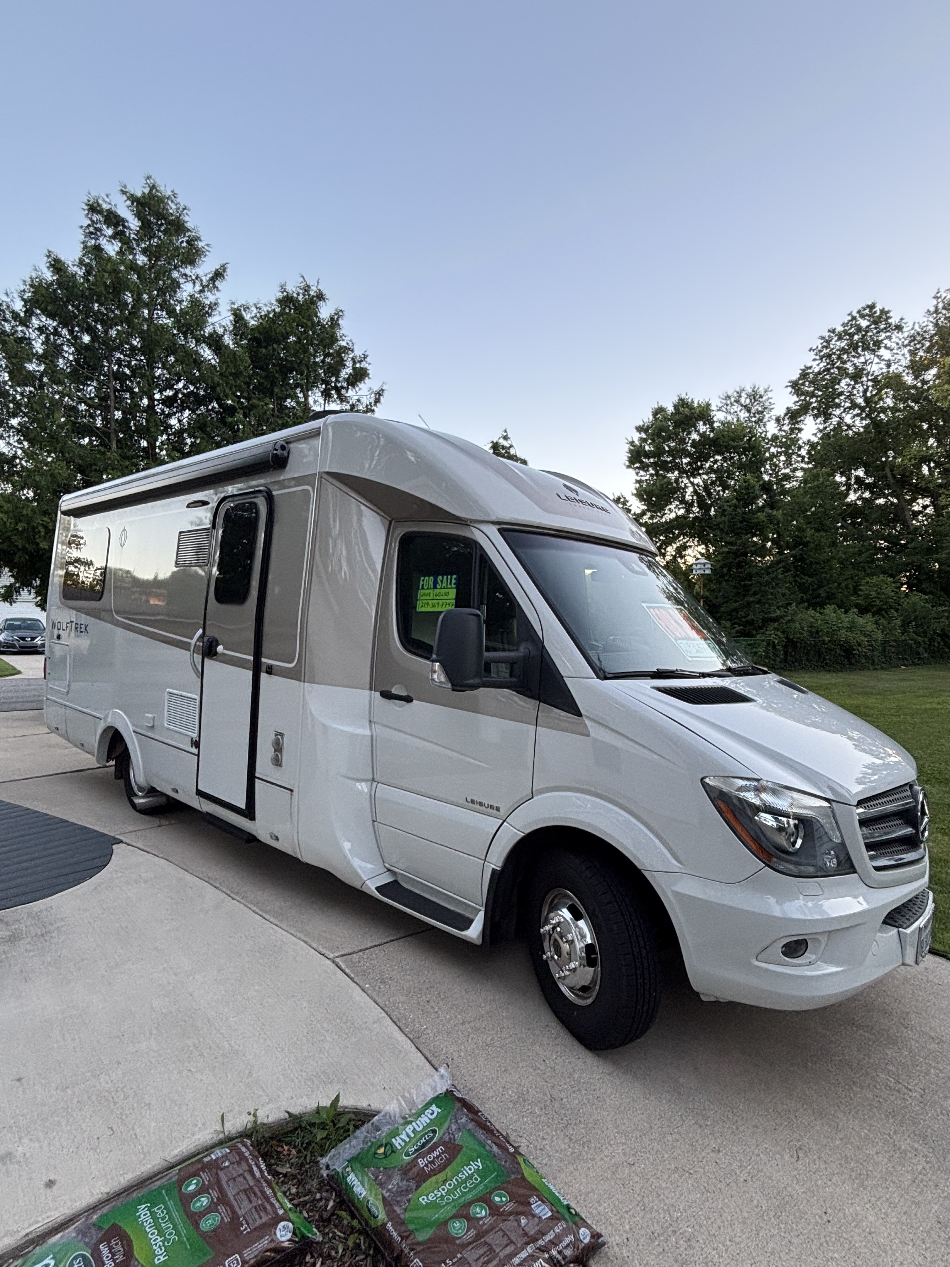2018 Leisure Travel UNITY U 24 TB RV
