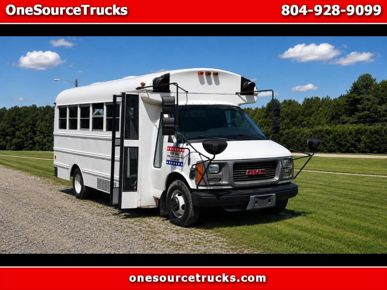 2002 GMC SAVANA in Burkeville, VA