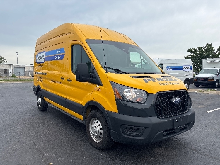 2023 FORD TRANSIT 250 in New Castle, DE