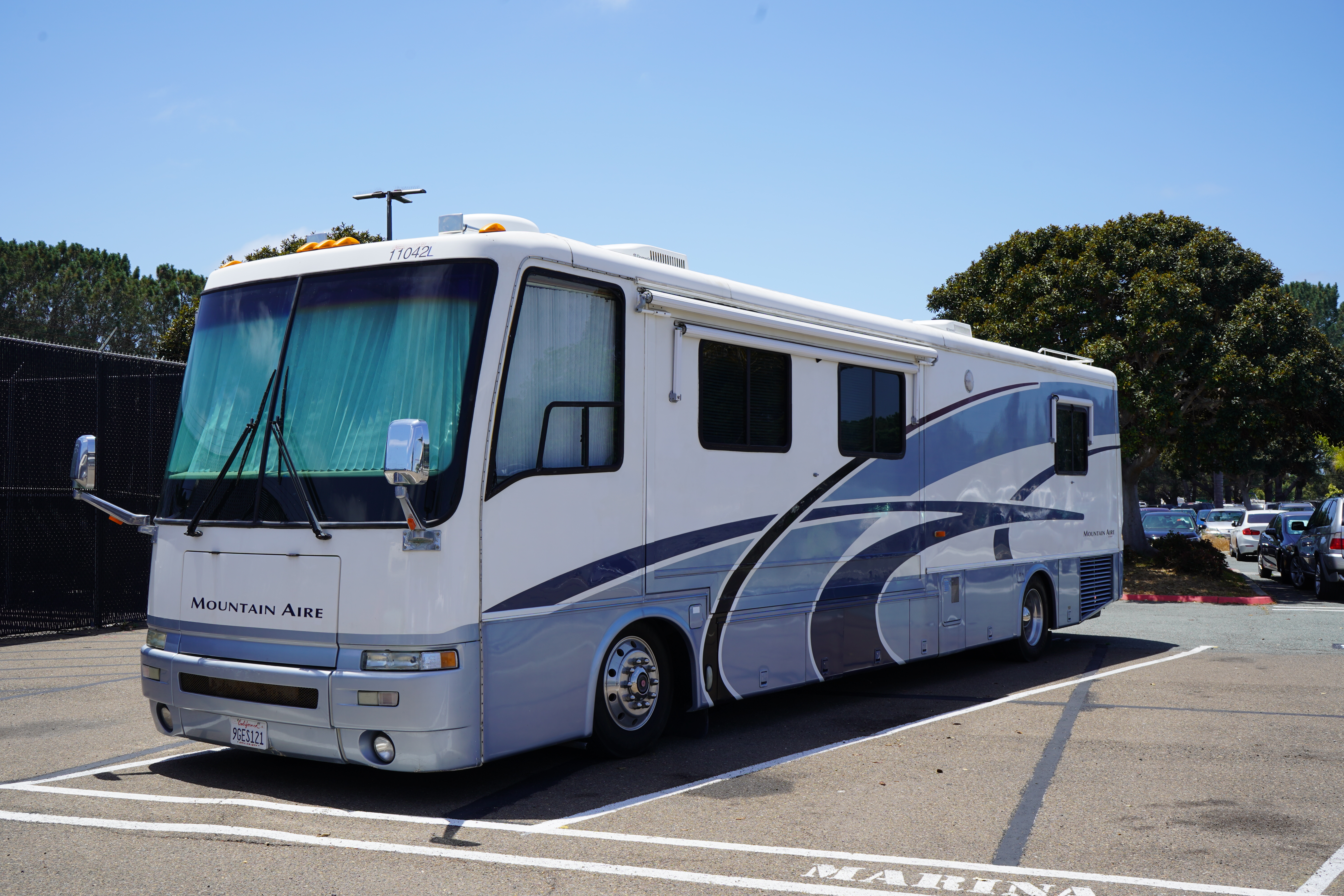 2000 Newmar MOUNTAIN AIRE 4081 RV