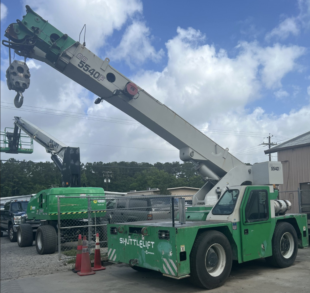 2013 Shuttlelift CD5540F in Bristol, PA