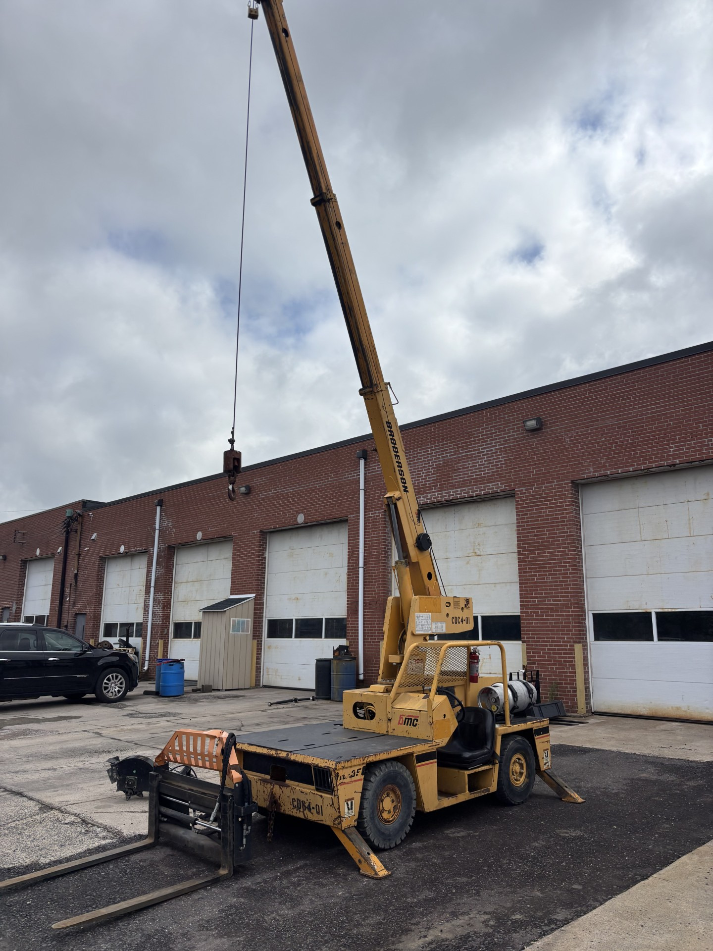 1993 Broderson IC35-2D in Bristol, PA