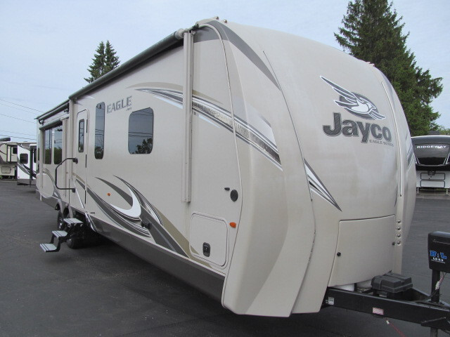 2018 Jayco Eagle 330RSTS in hamburg NY