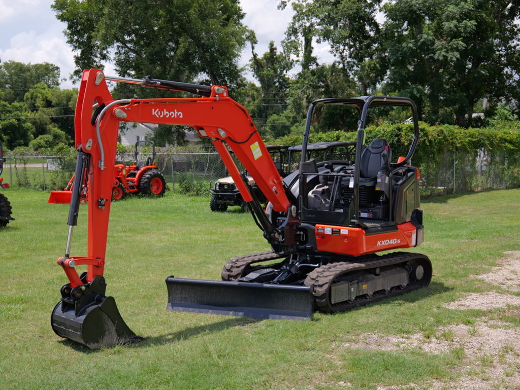 Kubota Compact Excavators KX040-5 in Madison, FL