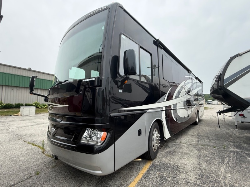 2018 Fleetwood Pace Arrow LXE 37R in frankfort IL