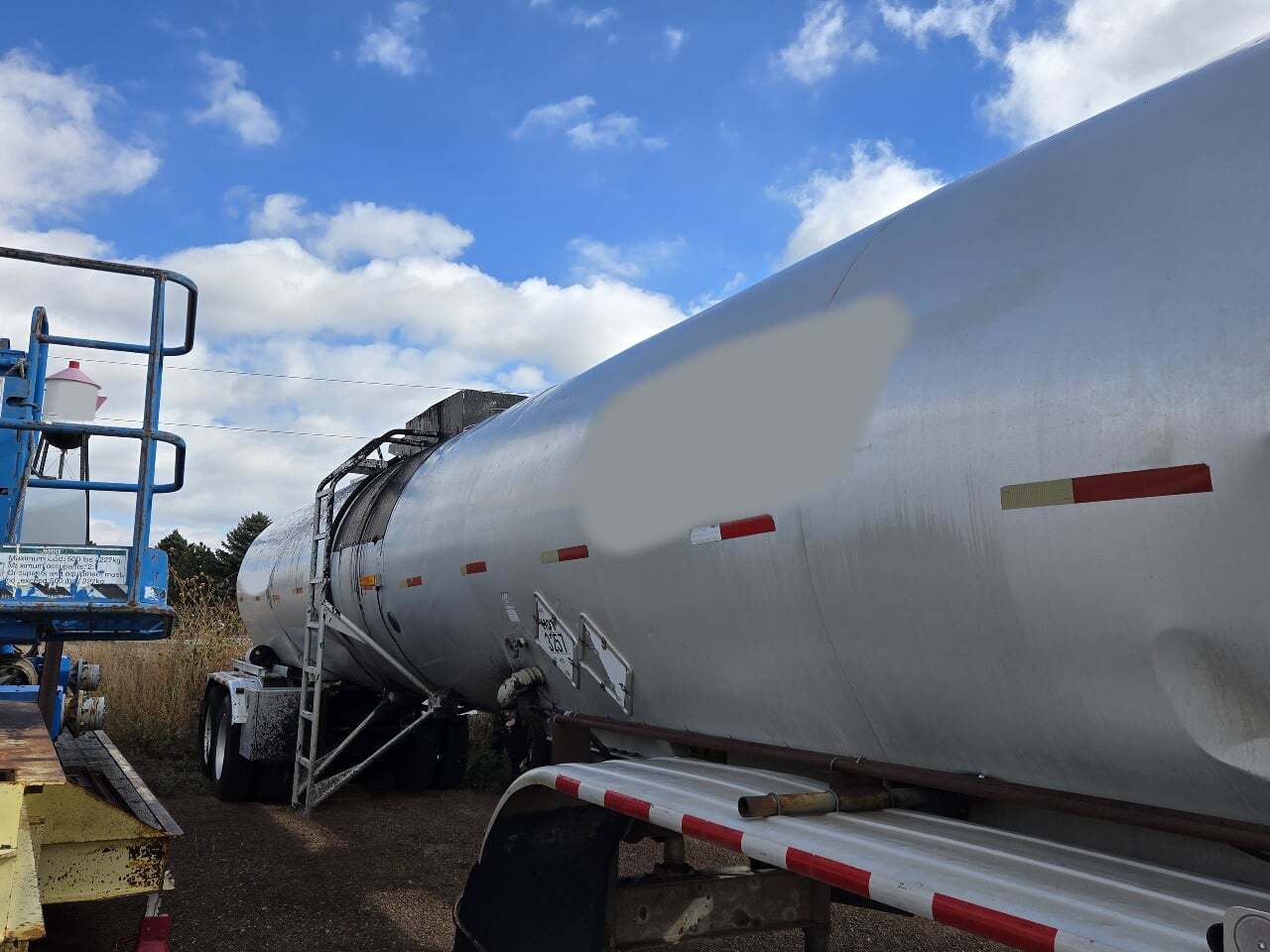 1989 POLAR 7500 Single Compartm in Bosler, WY