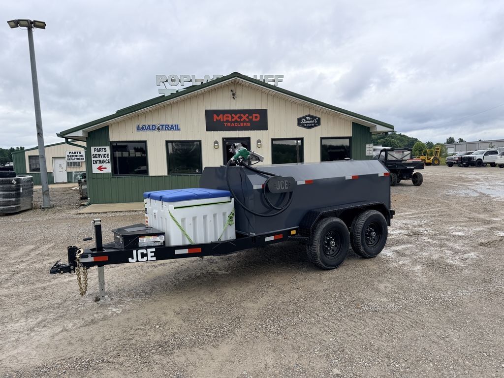 2027 JCE Trailers 990 Gallon Fuel Tank Trailer With Pump 14k W/ 80 Gallon in Poplar Bluff, MO