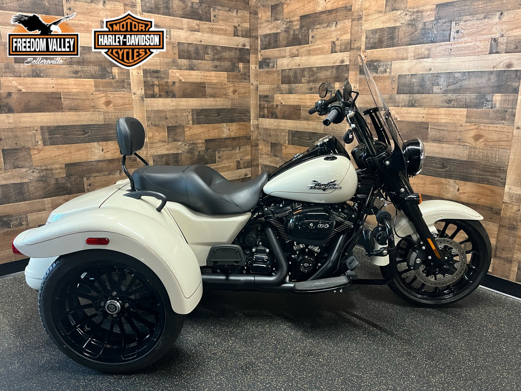 2023 Harley-Davidson Freewheeler in Sellersville, PA