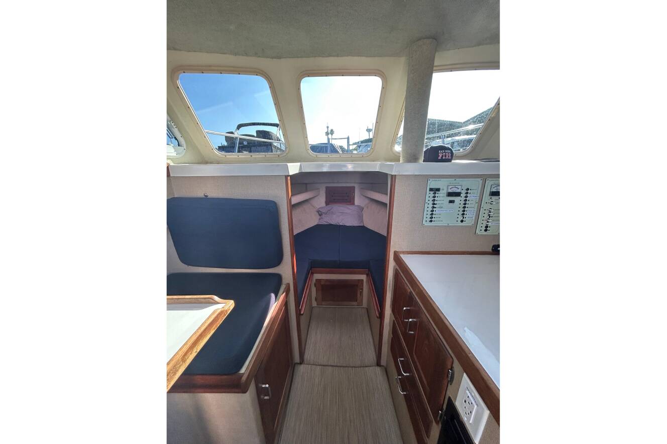 A photo of this 1998 Blackman Billfisher 26