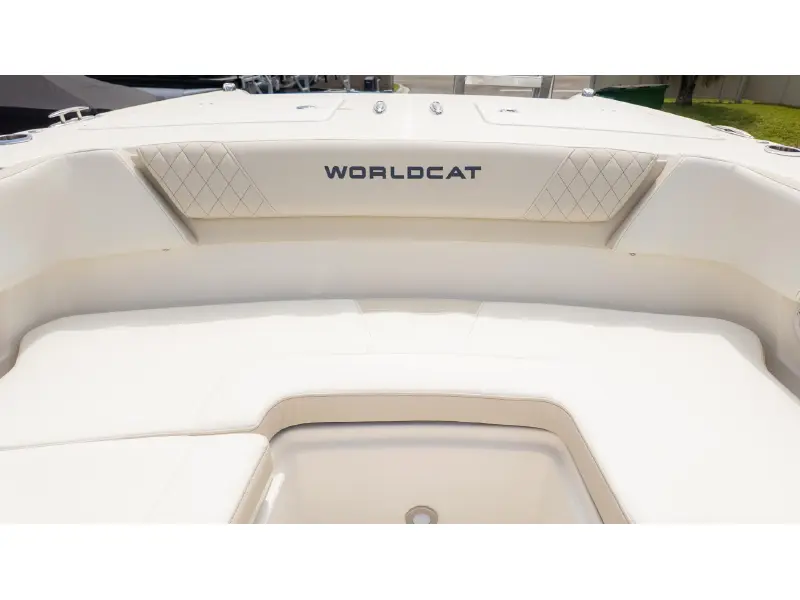 2026 World Cat 280 Dual Console