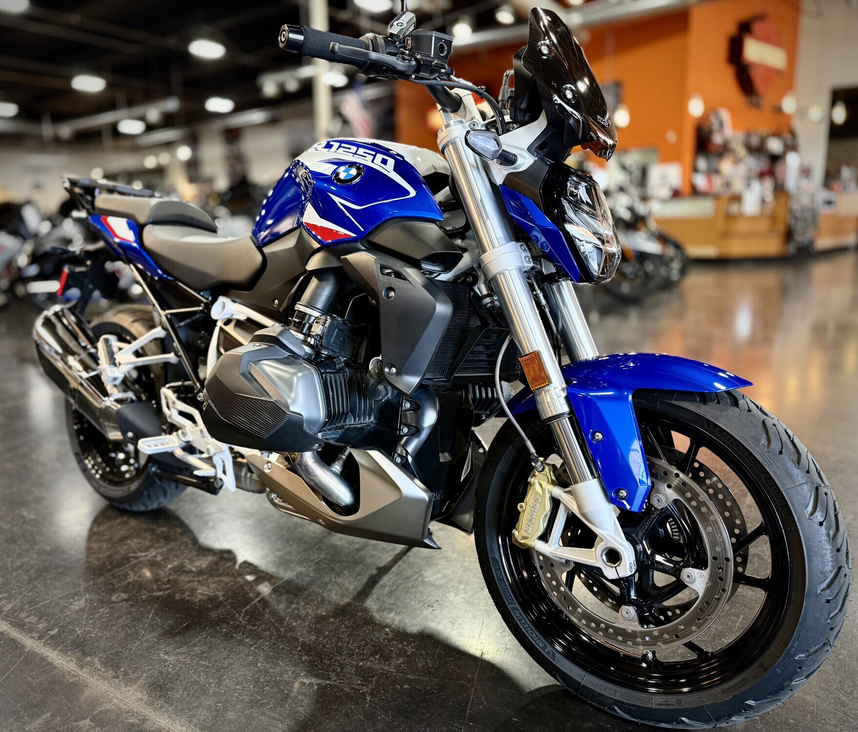 2023 BMW MOTORRAD R 1250 R R in Santa Maria, CA