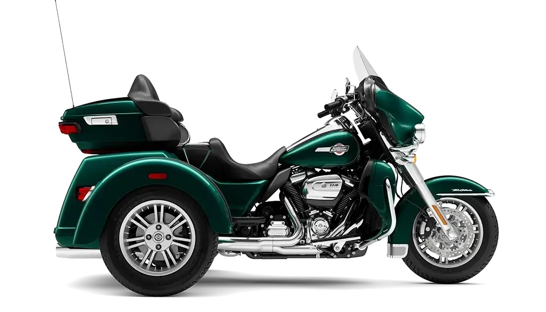2024 Harley-Davidson Tri Glide Ultra ULTRA CLASSIC in Winterville, NC