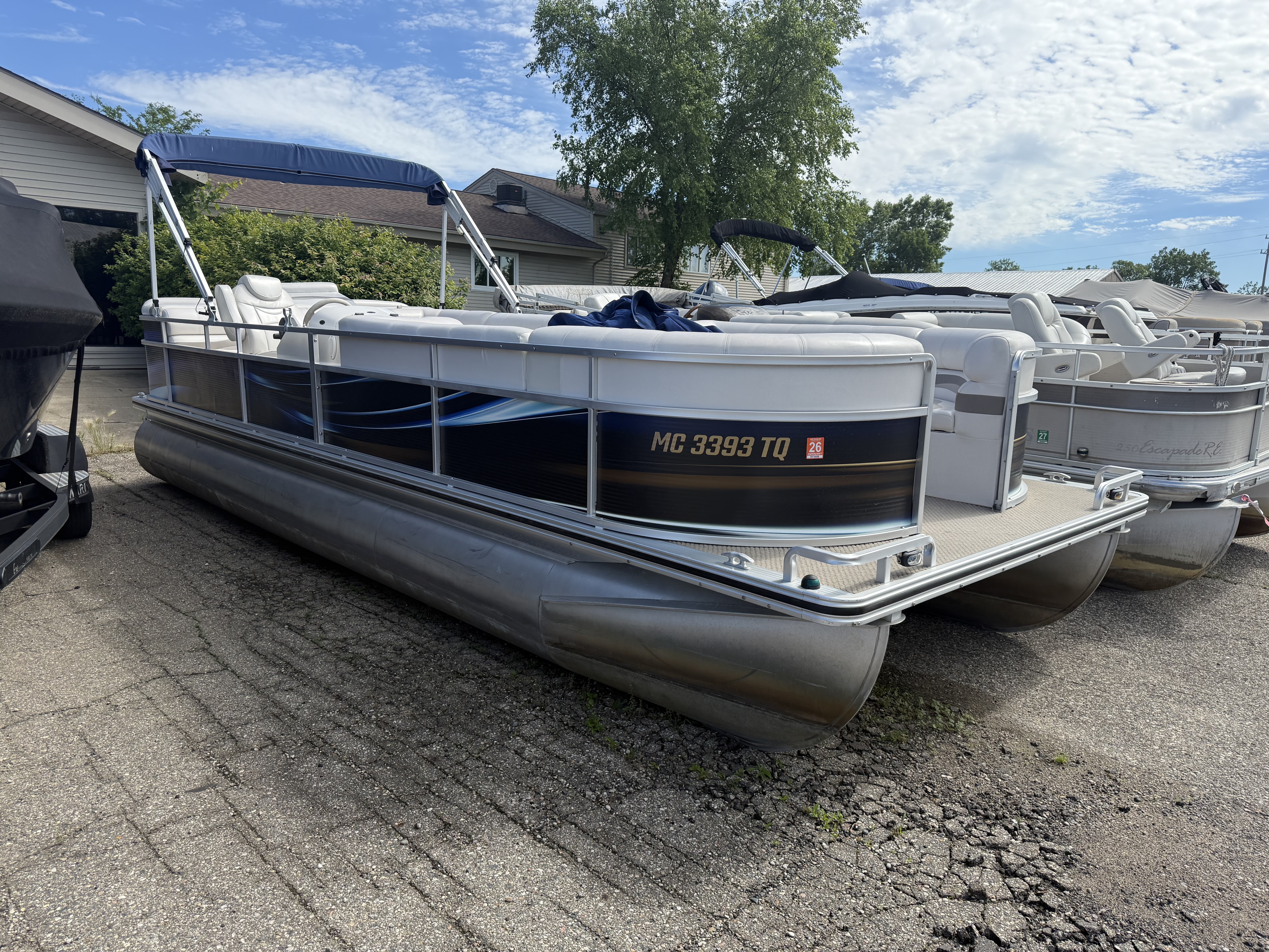 2003 Harris 240 SSL in fenton MI
