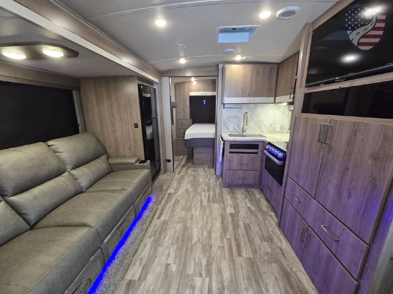 A photo of this 2022 Grand Design Imagine 2400BH
