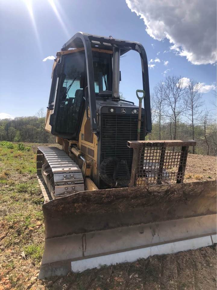 2011 John Deere 450J LT in Little Rock, AR