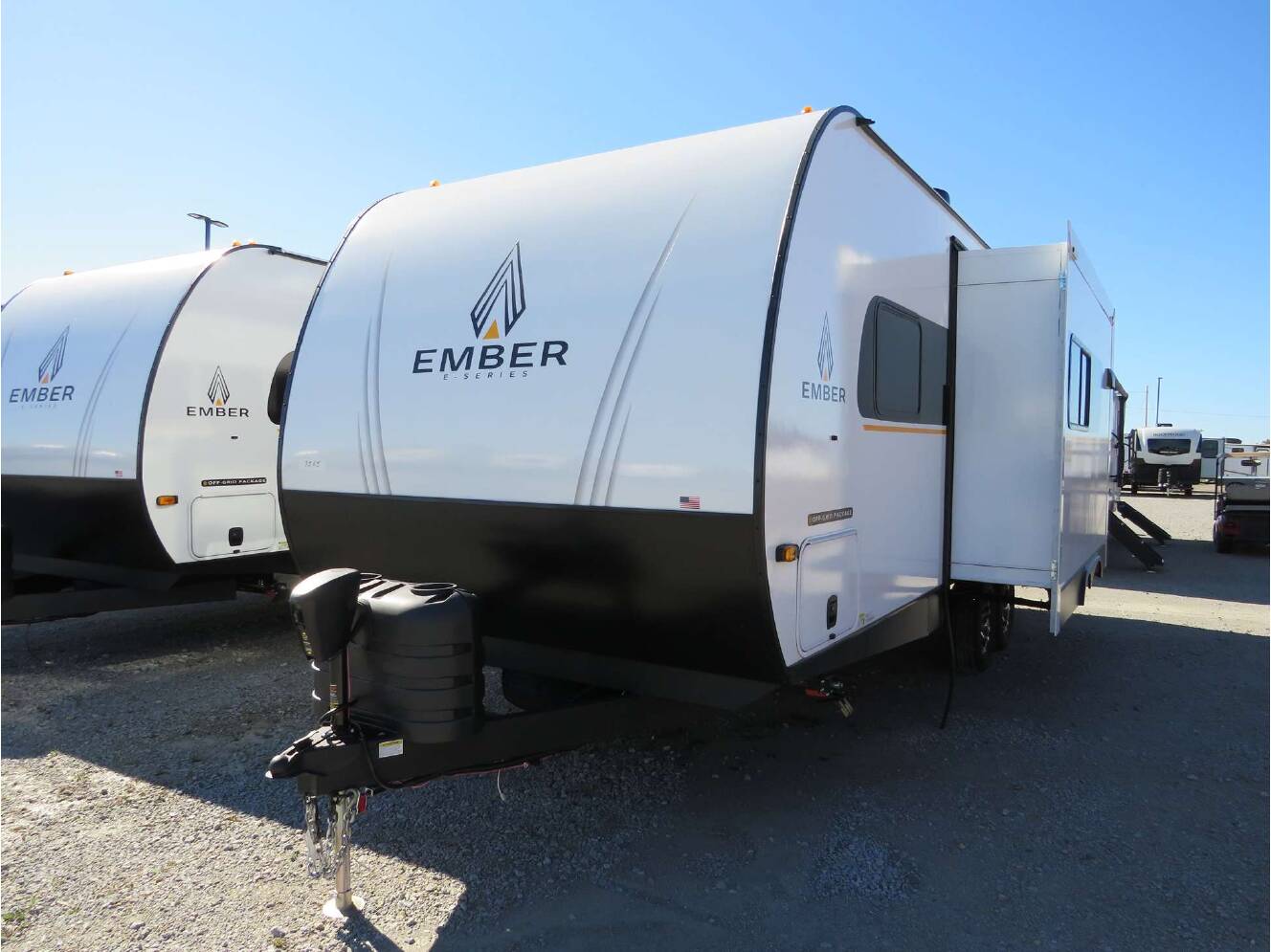 A photo of this 2026 Ember E-SERIES 22MLQ