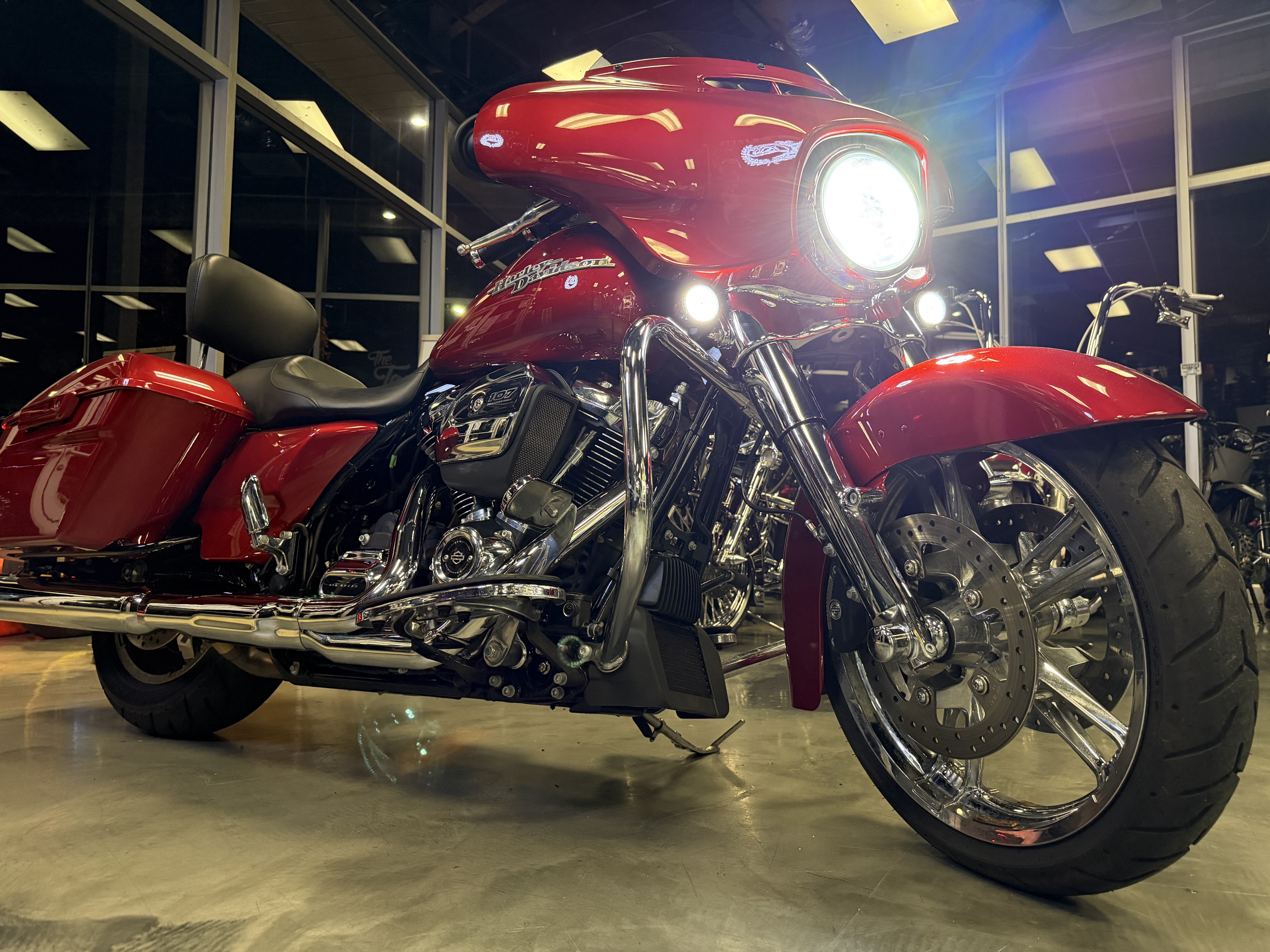 2019 Harley-Davidson STREET GLIDE in Arlington Heights, IL