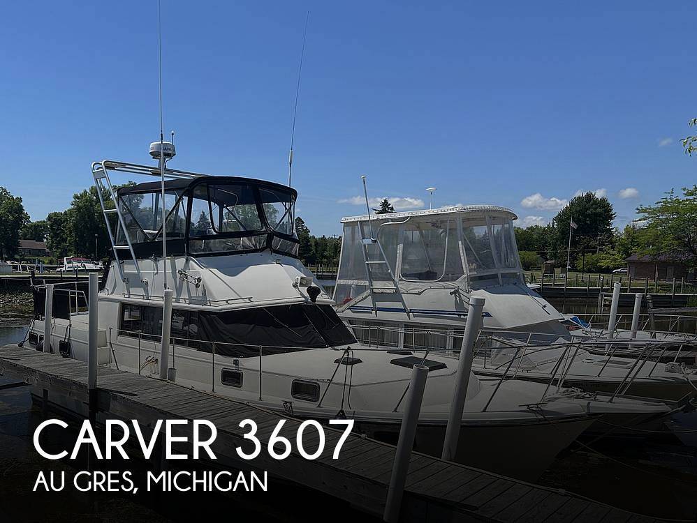 1982 Carver 3607 Aft Cabin in au gres MI