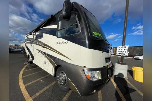 2011 Thor Motor Coach Serrano 31X in cheyenne WY