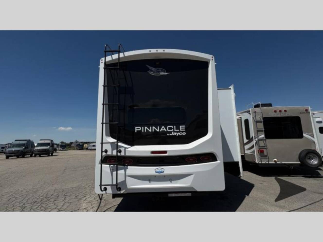 A photo of this 2026 Jayco Pinnacle 38FBRK