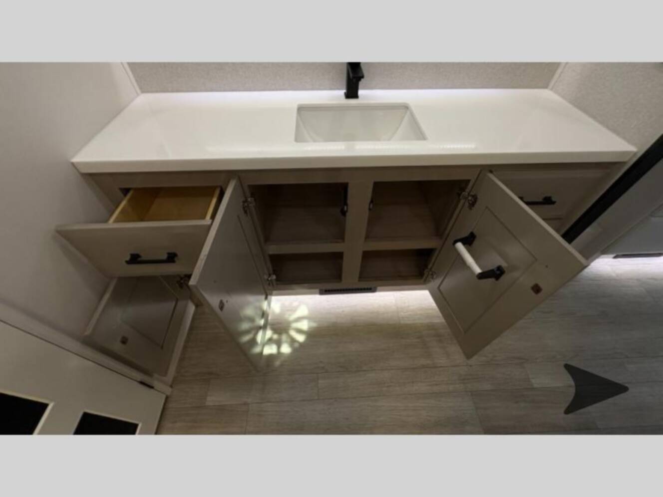 A photo of this 2026 Jayco Pinnacle 38FBRK