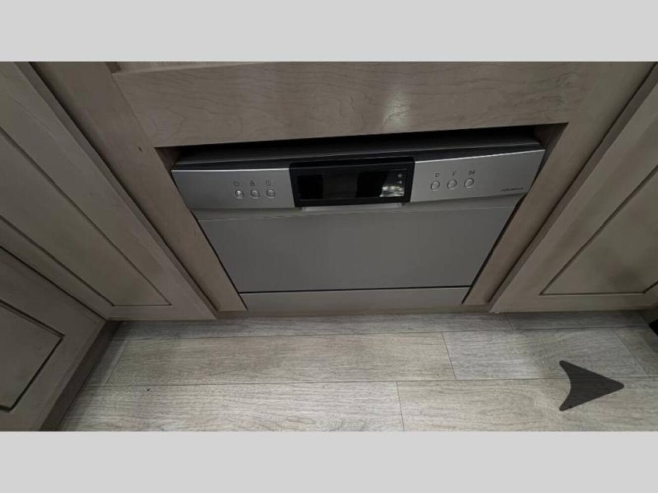 A photo of this 2026 Jayco Pinnacle 38FBRK