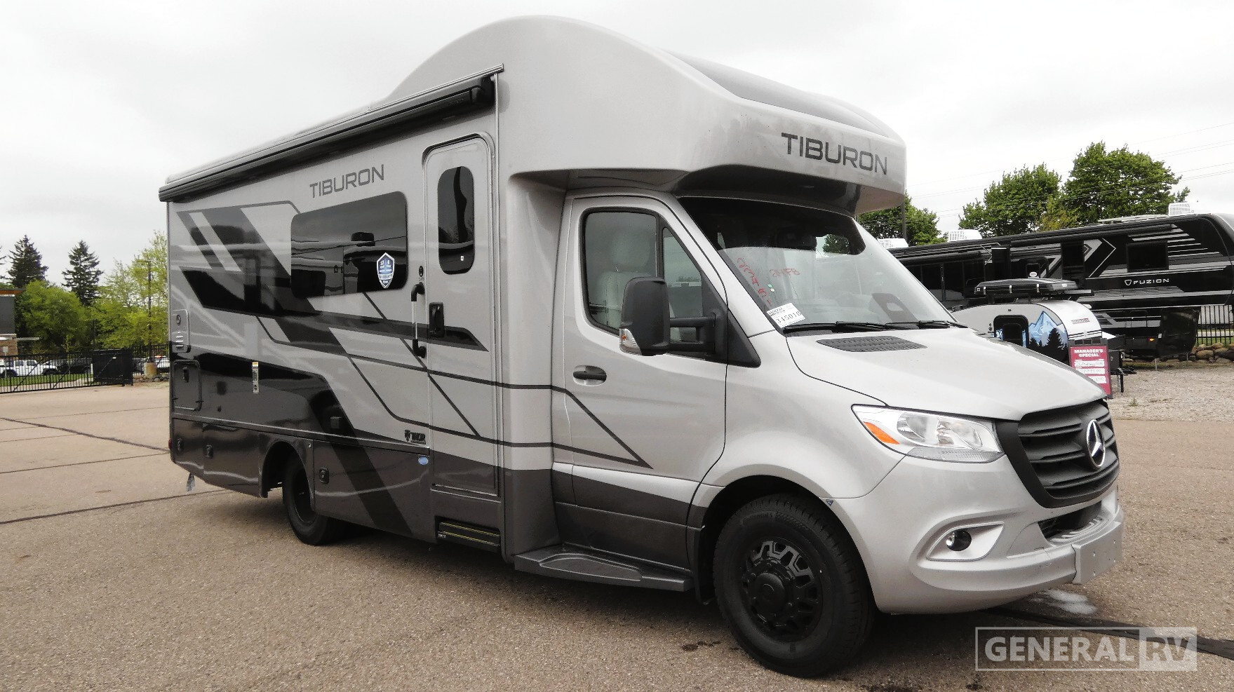 2027 Thor Motor Coach TIBURON 24FB in clarkston MI
